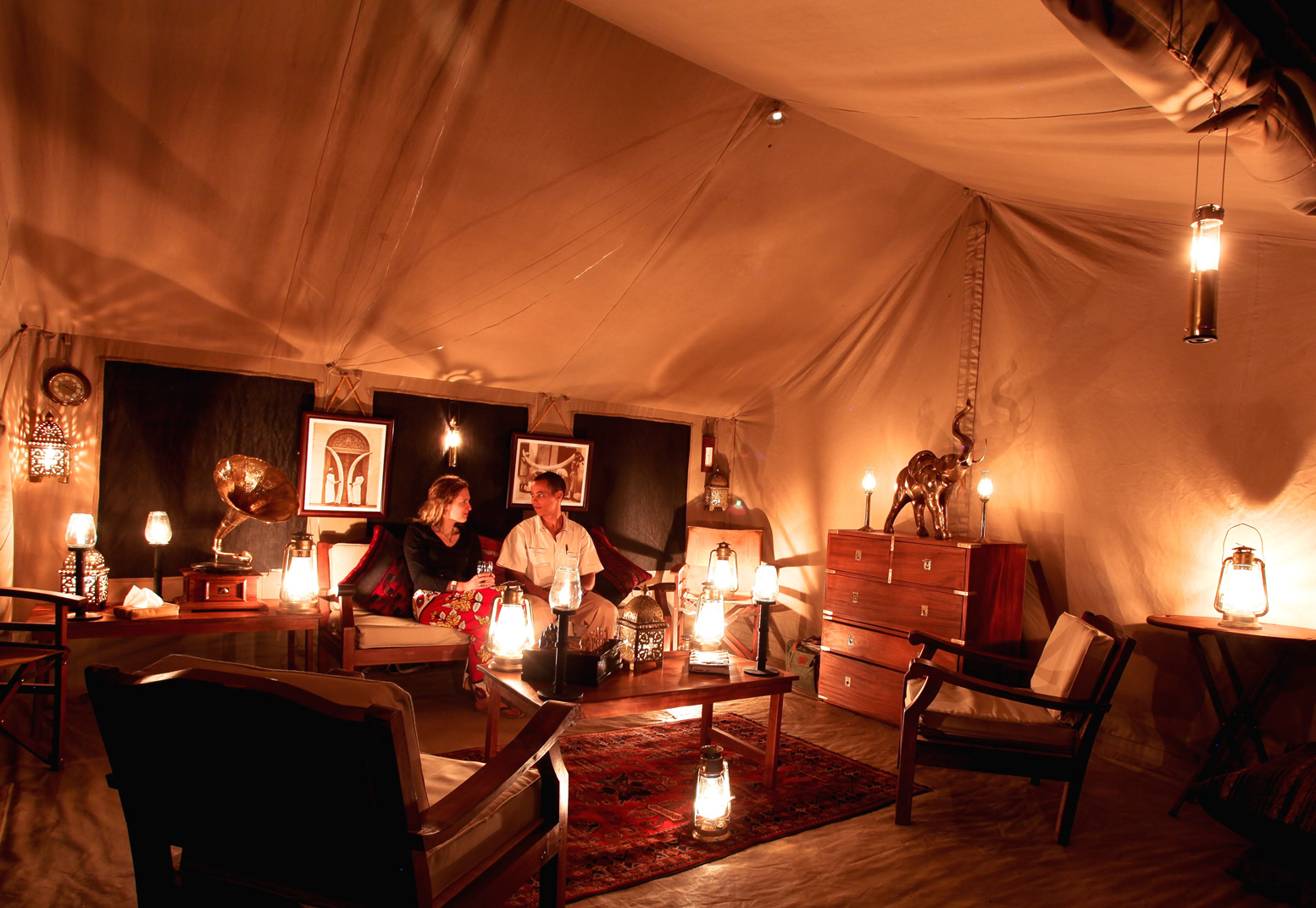 sentinel_mara_camp_7_lounge_interior